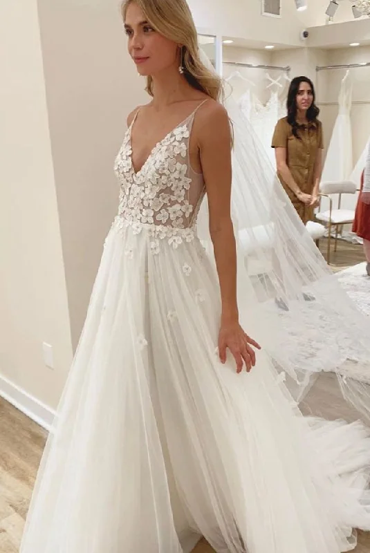 Sexy Boho Wedding Dresses Deep V Neckline Beach Wedding Dress For Brides